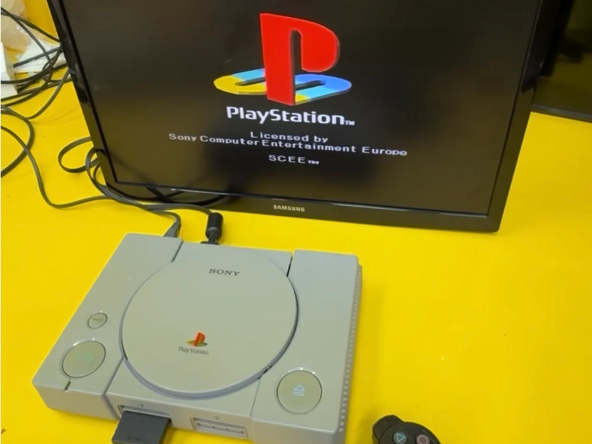 Старая консоль: PS1, PS2, Sega
